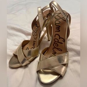 Sam Edelman, Gold, Modern platform heel.